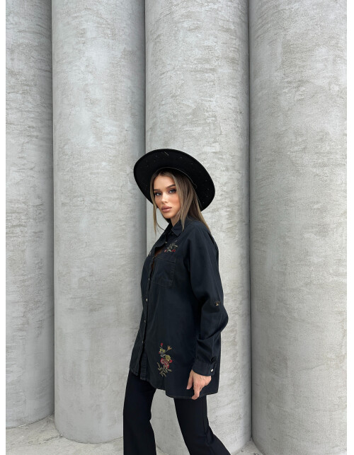 2130 - Nakışlı Kot Gömlek