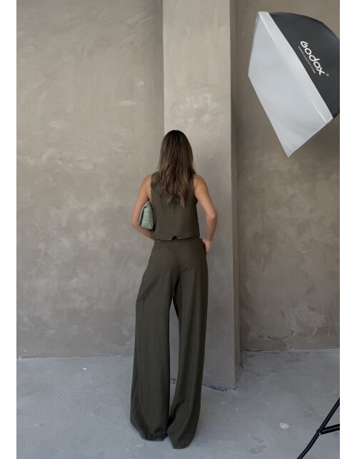 2402 - Keten Yelekli Takım