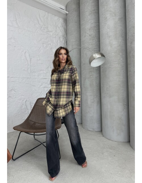 620 - Kareli Viskon Gömlek