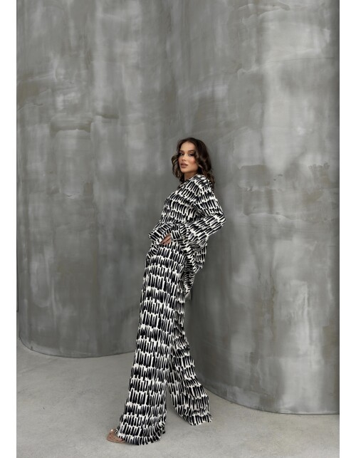 836 - Desenli Saten Takım