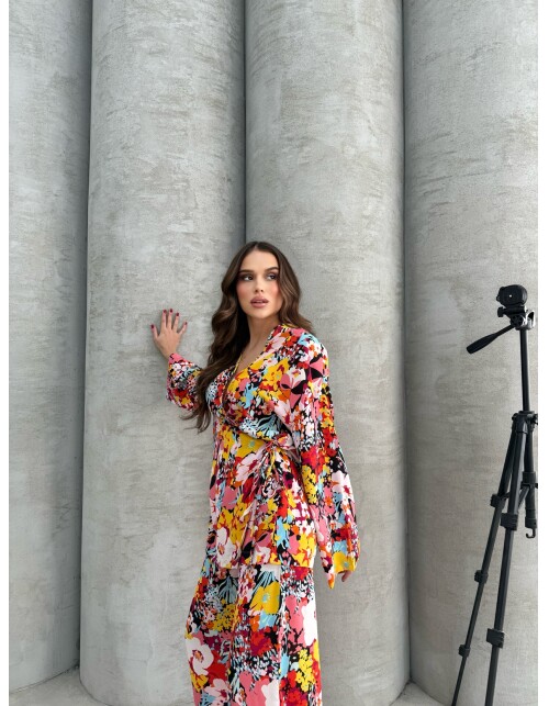 869 - Kruvaze Yandan Bağlamalı Desenli Saten Takım