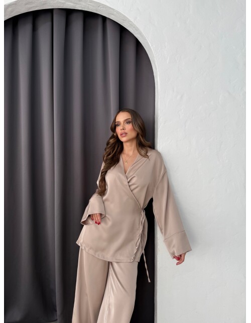 869 - Kruvaze Yandan Bağlamalı Saten Takım