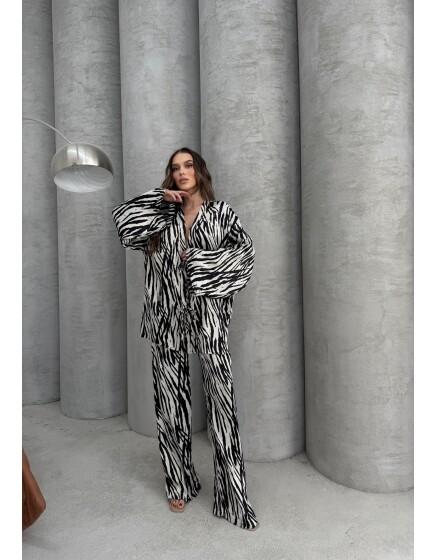 870 - Bağlamalı Desenli Saten Takım