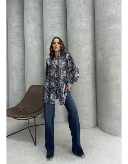 877 - Üç Bağcıklı Saten Gömlek